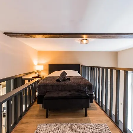 Elegant Loft 'malbec' Apartment The Hague