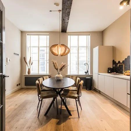 Elegant Loft 'malbec' * The Hague